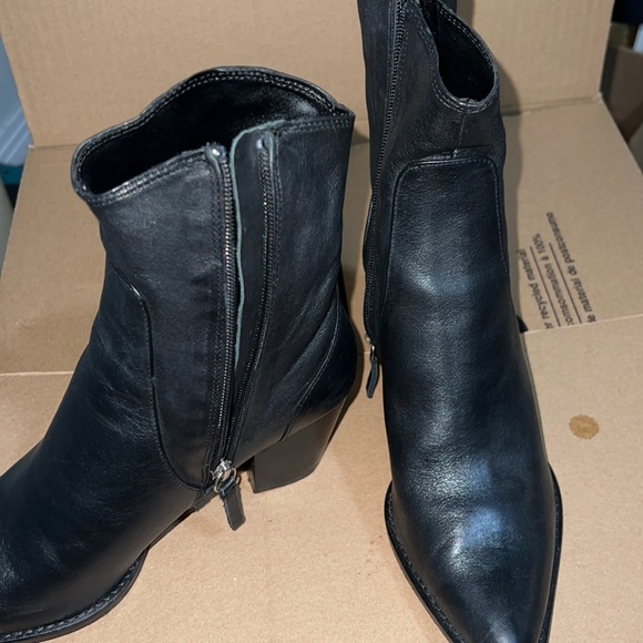 Zara leather booties - Picture 2 of 2